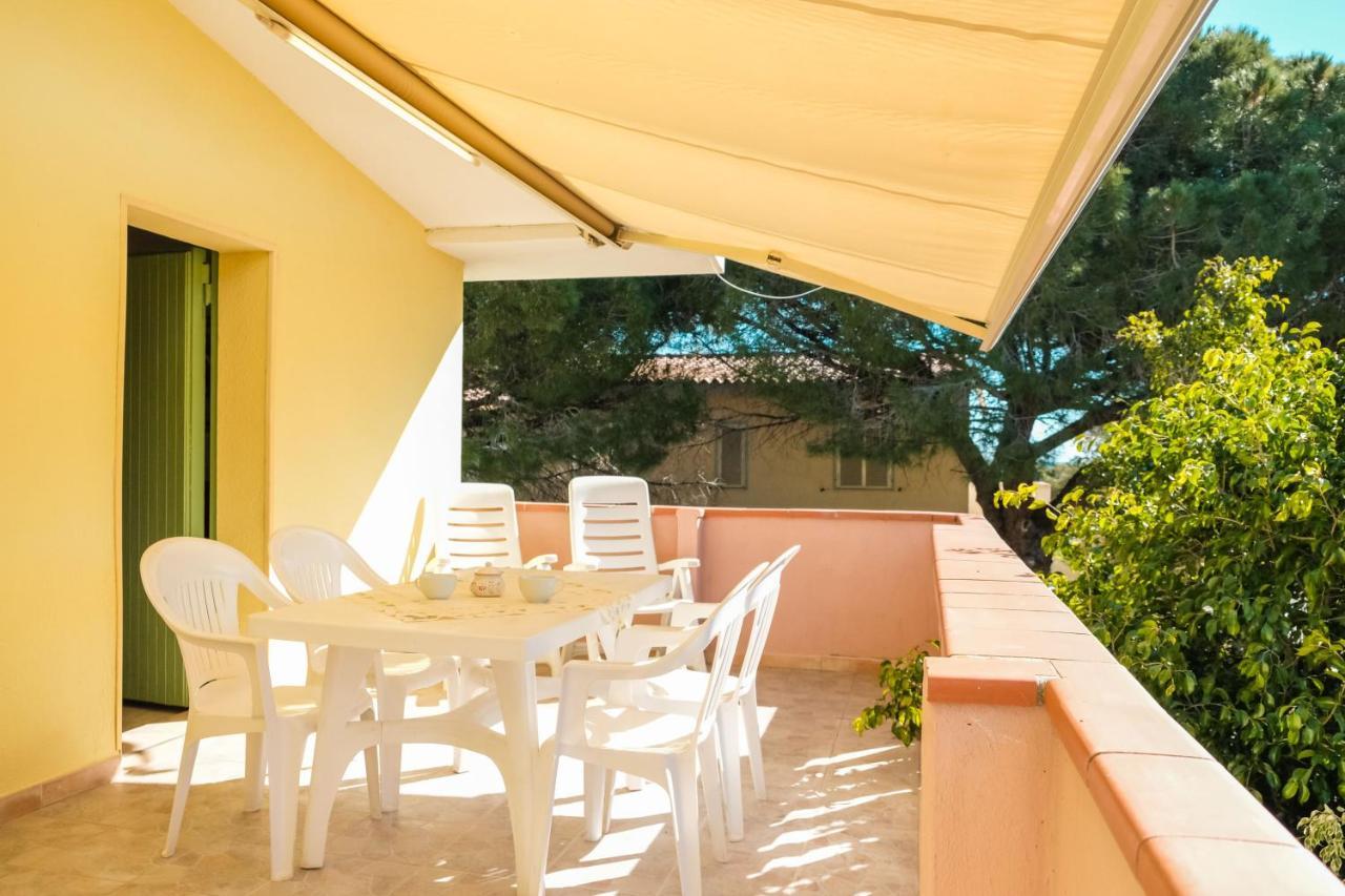 Santu Juanne -Ammentos Posada- A Due Passi Dalla Spiaggia San Giovanni  Kültér fotó