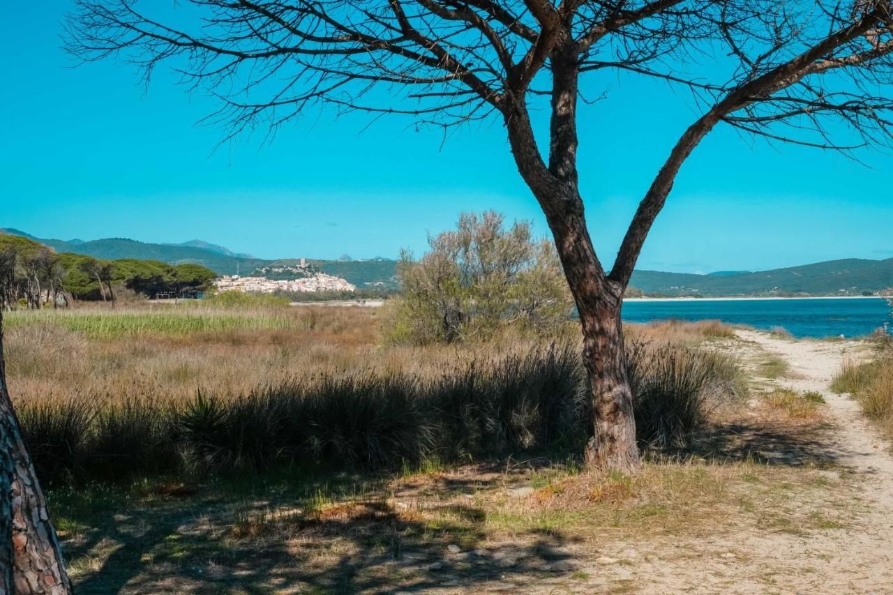 Santu Juanne -Ammentos Posada- A Due Passi Dalla Spiaggia San Giovanni  Kültér fotó